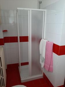 Kylpyhuone majoituspaikassa La casa Bianca di Maria