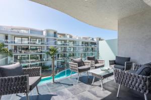 Kép The Waves, Luxurious 5*, Wifi, Olympic pool szállásáról Palm-marban a galériában