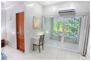 Fotografia z galérie ubytovania Hotel Plaza Yara v destinácii Manuel Antonio