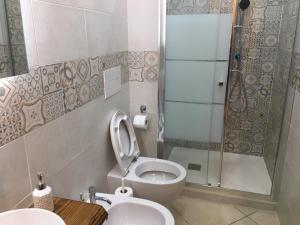 Koupelna v ubytování B&B LA PIETRA