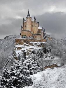 Foto dalla galleria di La Triqueta a Zarzuela del Monte