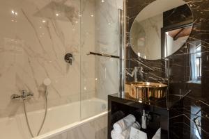 Ванная комната в NEMAN Maison Experience I Pantheon