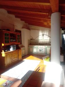 Köök või kööginurk majutusasutuses VulKanoHome(EolieIslands)