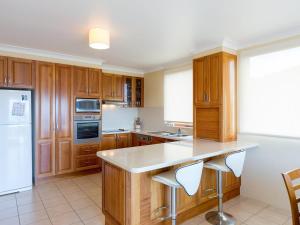 Η κουζίνα ή μικρή κουζίνα στο Werri Views