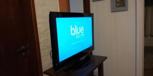 TV/trung tâm giải trí tại Departamento Villa Gesell Centro Sobre Playa y 114 Vista al Mar