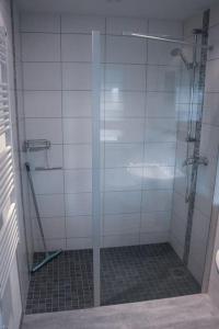 A bathroom at Ferienhaus Bella Vista Edersee