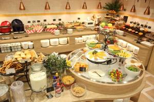a buffet line with many different types of food at HOTEL EURASIA MAIHAMA ANNEX in Urayasu
