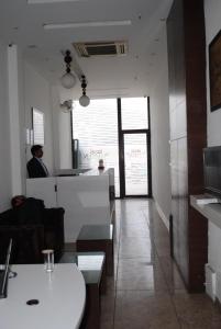 TV a/nebo společenská místnost v ubytování Bamyan The Boutique Hotel