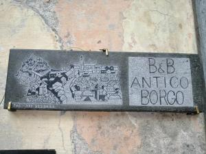 Certifikát, hodnocení, plakát nebo jiný dokument vystavený v ubytování Antico Borgo