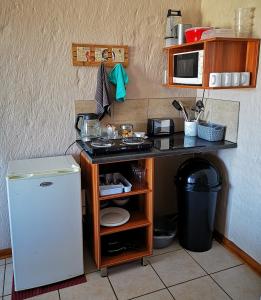 Køkken eller tekøkken på Safe Haven Guesthouse Bloemfontein