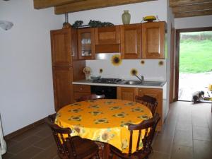 Kuchyň nebo kuchyňský kout v ubytování Agriturismo Piccolo paradiso