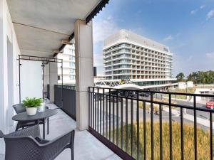 Balkon lub taras w obiekcie VacationClub – Baltic Park Fort Apartament E.202
