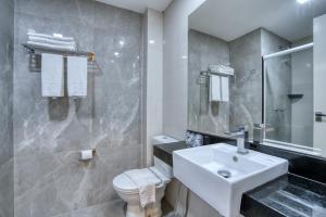 Um banheiro em Viale Cataratas Hotel & Eventos