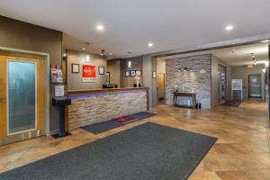 Vstupní hala nebo recepce v ubytování Devonian Hotel and Suites