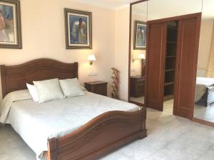 Villa con encanto (Spanje Empuriabrava) - Booking.com