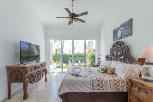 Gallery image of Cabo Cottage Villa Neptuno Charming Villa in Cabo Quiet View Ocean Community in Cabo San Lucas