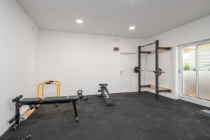 Posilňovňa alebo fitness centrum v ubytovaní Villa Voinic 2