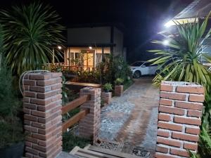 Bangunan di mana terletaknya homestay