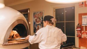 Khách lưu trú tại Country Club Villas