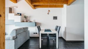 A seating area at Residence Primavera