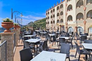 Restaurace v ubytování Hotel Olimpo le Terrazze