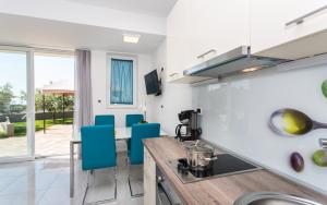 Kuchyňa alebo kuchynka v ubytovaní Apartment Natalija