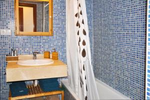 A bathroom at Casa Gabriel