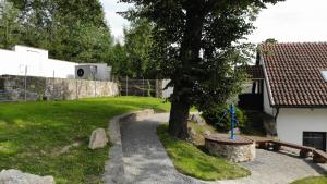 Vonkajšia záhrada v ubytovaní Statek Český Dvůr