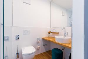 Koupelna v ubytování mk hotel münchen max-weber-platz + 29 fotografií