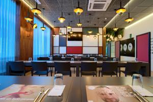 Restaurace v ubytování Hotel Luze El Villa