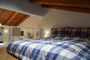 Postel nebo postele na pokoji v ubytování Villa Giuseppe Bernabei Guest House + 35 fotografií