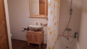 Ένα μπάνιο στο Káli 120 +23 φωτογραφίες