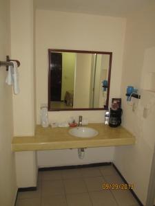 Kúpeľňa v ubytovaní Hotel Tradicional Savaro SA de CV