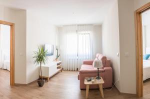 A seating area at Apartamento Rosaleda