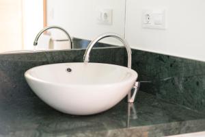 A bathroom at Apartamento Rosaleda