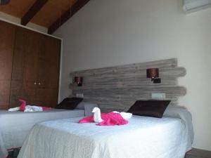 Postel nebo postele na pokoji v ubytování Mas dels Bonos