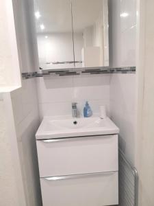 Ένα μπάνιο στο Le Studio De Deauville Plage