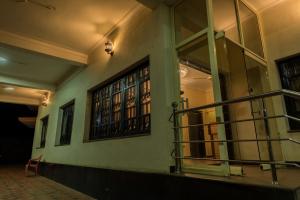 Fotografie z fotogalerie ubytování Bota Royal v destinaci Kushalnagar