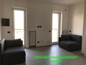 Seating area sa Feel@Home Apartment+Rooms