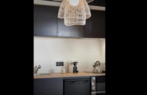 Kuchyň nebo kuchyňský kout v ubytování Le Cabanon Bidart + 3 fotografie