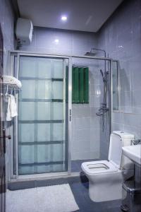 A bathroom at Twenty Hotel