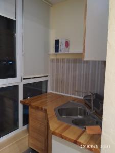 Gallery image of Сучасна двокімнатна квартира-студія in Sofiivska Borschahivka