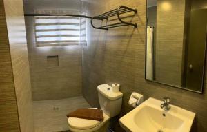 Vannituba majutusasutuses Cebu R Hotel Capitol