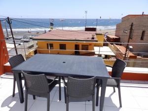 A balcony or terrace at Apartamentos Medano - Duplex Sea Views