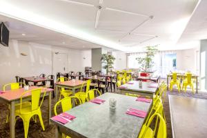ห้องอาหารหรือที่รับประทานอาหารของ Appart'City Classic Genève - Gaillard