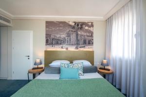 Galeriebild der Unterkunft Tal By The Beach - An Atlas Boutique Hotel in Tel Aviv