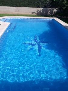 The swimming pool at or close to Villa Las Bahías