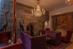 Posezení v ubytování Clontarf Castle Hotel