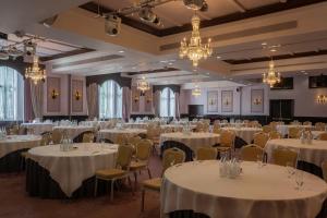 Restoran või mõni muu söögikoht majutusasutuses Clontarf Castle Hotel