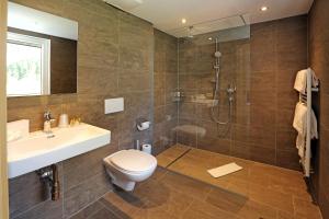 Kúpeľňa v ubytovaní Berghotel-Gasthof Gstrein
